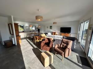 Villas 101 - Maison 4p a 1km de la plage des Sables-D-or. : photos des chambres