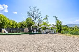 ALLIANCE Hotel NEW 2025 -Breakfast and pool included