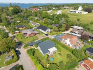 VITA Sonnholm - Ferienhaus mit Sauna, Ofen und Garten