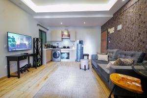 Elite Residence Westlands, Luxe 1BD - Rooftop Pool & Gym - Fast WiFi 30mbps - Opposite GTC