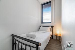 KozyGuru | Rosebery | Stylish Apt with Parking