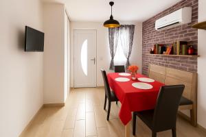 T3 de 35m2, plage à pied, piscine partagée, BBQ, parking, Wifi, 2 chambres 2 salles de bain, résidence le Rêve DAzur