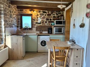 Villas 206 - Charmante maison bretonne ideale pour deux. : photos des chambres