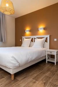 Maisons de vacances Residence Odalys Les Villas de la Baie : photos des chambres