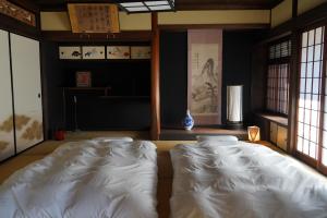 Re KAMATA