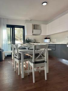 300m to Beach 2 Bedroom Garden Floor Flat with Pool A1 - Yeni Dünya Bodrum