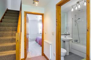 Finest Retreats - Williams Court