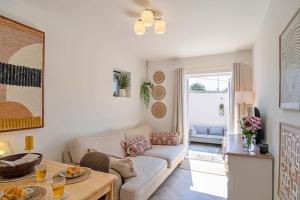 Finest Retreats - Strand Mews