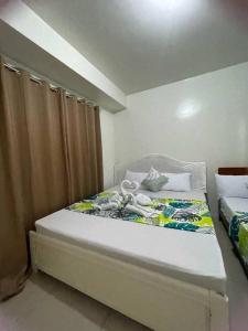 1148a 3br 1-king size 1queen size 2 double size 2-single size 1-extra matress Moa view