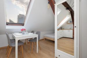 Chmielna Studios by Solarento