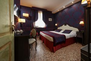 Triple Room room in Locanda Antica Venezia