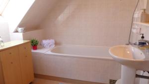 Maisons de vacances Carnac - Maison de Vacances a 5 mn des plages : photos des chambres