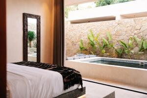 Villa Menorca Stylish Luxury 1BR Villa w Pool