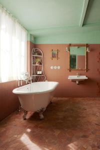 B&B / Chambres d'hotes La Folie Barbizon : Suite - Vue sur Jardin