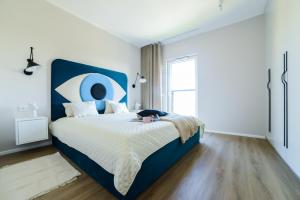 Bohema Apartment with Balcony near Metro