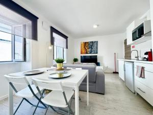 BrightHouse - Modern Apartments