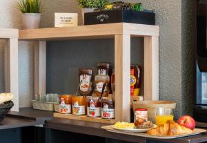 Hotels B&B HOTEL Sete Centre Gare : photos des chambres