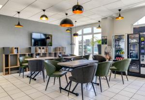 Hotels B&B HOTEL Sete Centre Gare : photos des chambres