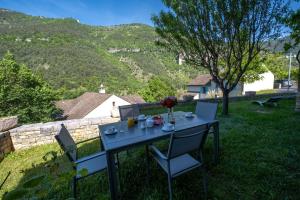 Maisons de vacances Gite Logement 2/4 personnes - Village de gites des Vignes : photos des chambres