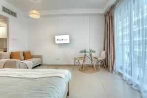 Casa del Mar Marjan Island Studio Beach Pool