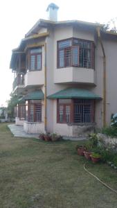 Majestic Cottage - Tranquility in the hills