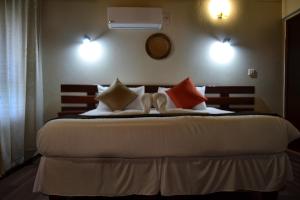 Chobe Sunset Chalets