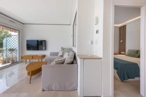 06DB Magnificent flat with incredible view Mont Boron