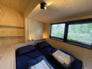 Tiny house 4 people
