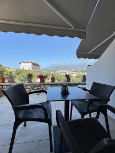 Artur Apartments Himare