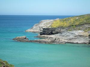 Glendorgal Sands - The best sea views in Cornwall