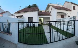 Casita moderna vacacional en Roses