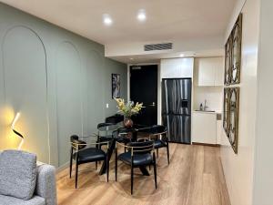 The Manhattan on Eastern Beach