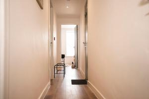 Cosy 2-Bed Apartment in Penarth Town Flat 1