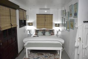 Casa Manalo Guest House