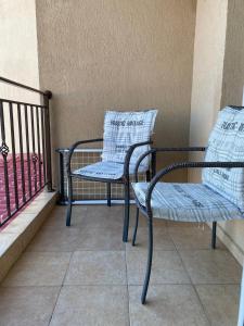 Akrotiri 2BR Apartment