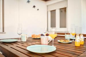 Charming T3 with patio, beach and surf