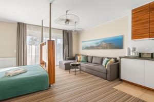 HoliApart in No 1 - luxury apartments, beautiful area