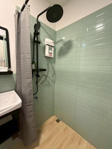 ลอยละล่อง รีสอร์ท Loy La Long Resort