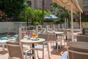 Hotels Hotel Amarante Cannes : photos des chambres