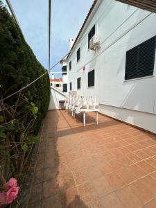 Apartamento a pie de playa en urbanización con piscina