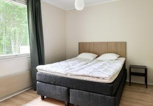 Modern apartment by the lake