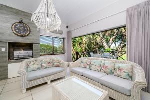 San Lameer Villa 3708 - 4 Bedroom Classic - 8 pax - San Lameer Rental Agency - 3hvězdičkové hotely ve městě Southbroom