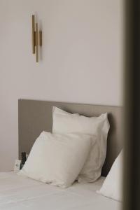 Hotels Logis Hotel Saint Guirec Et De La Plage : photos des chambres