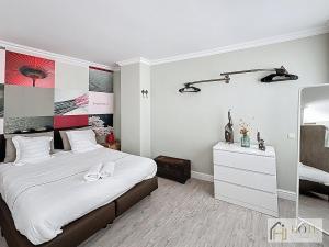 Appartements Elegant 2BD Terrace 50 m from the sea, Sleeps 8 : photos des chambres