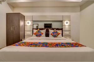 FabHotel Kirti Nagar