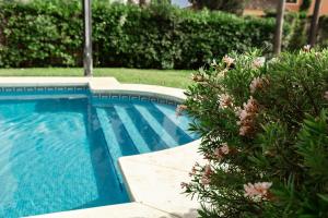 Large 4 Beds Cozy Villa 700 m Walk Las Cañas Beach