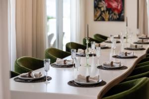 Orquidea 21 A Luxurious Duplex in Persian Gardens Puente Romano