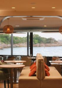 Hotels Logis Hotel Saint Guirec Et De La Plage : photos des chambres