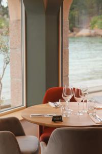 Hotels Logis Hotel Saint Guirec Et De La Plage : photos des chambres