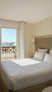 Hotels Logis Hotel Saint Guirec Et De La Plage : photos des chambres